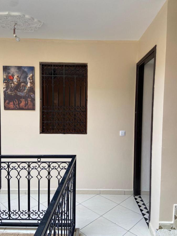 Private Riad 3Ch Salon, Terrasse Avec Jacuzzi , A Jemaa El Fna Marrakesch Exterior foto