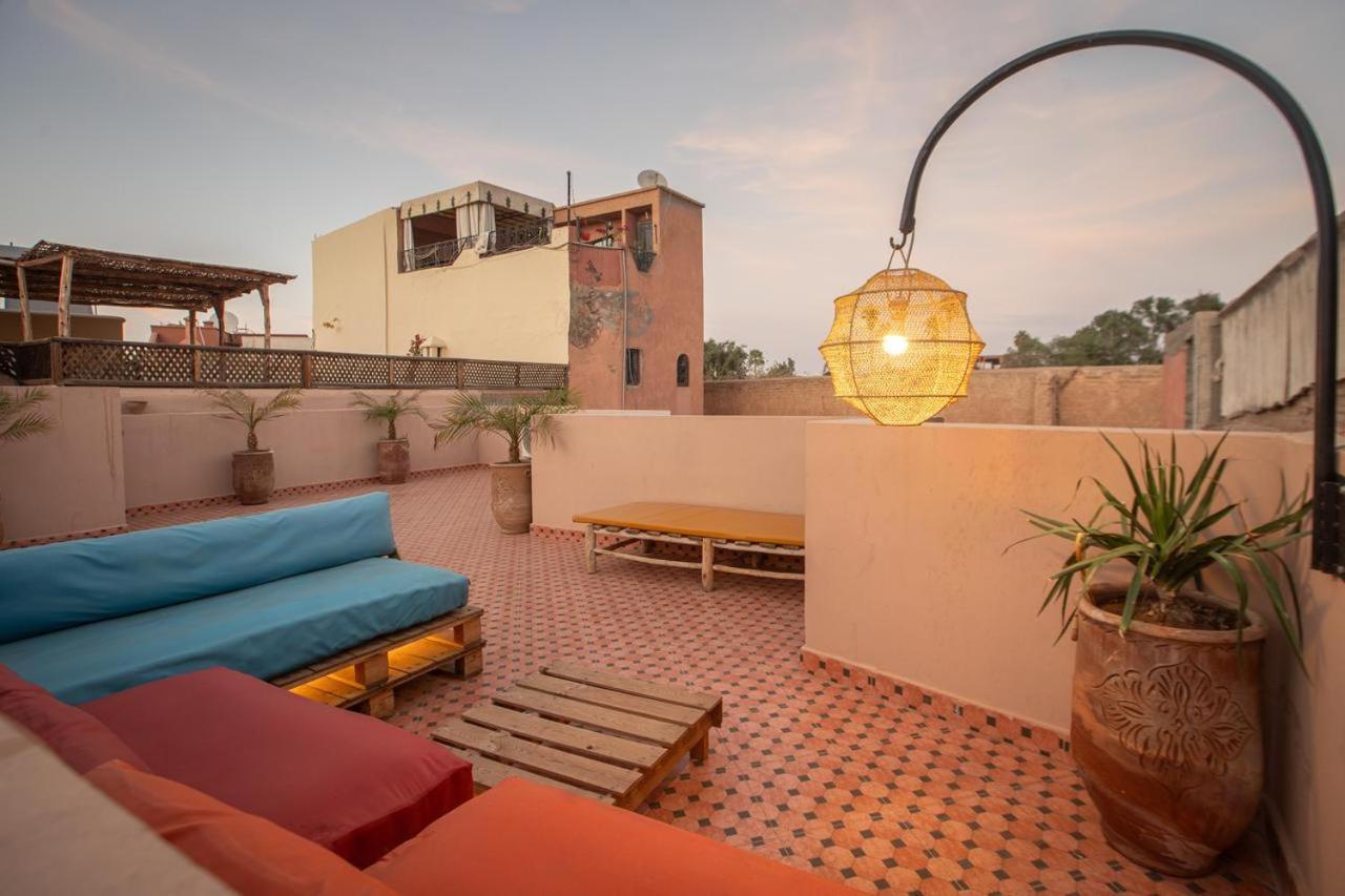 Private Riad 3Ch Salon, Terrasse Avec Jacuzzi , A Jemaa El Fna Marrakesch Exterior foto