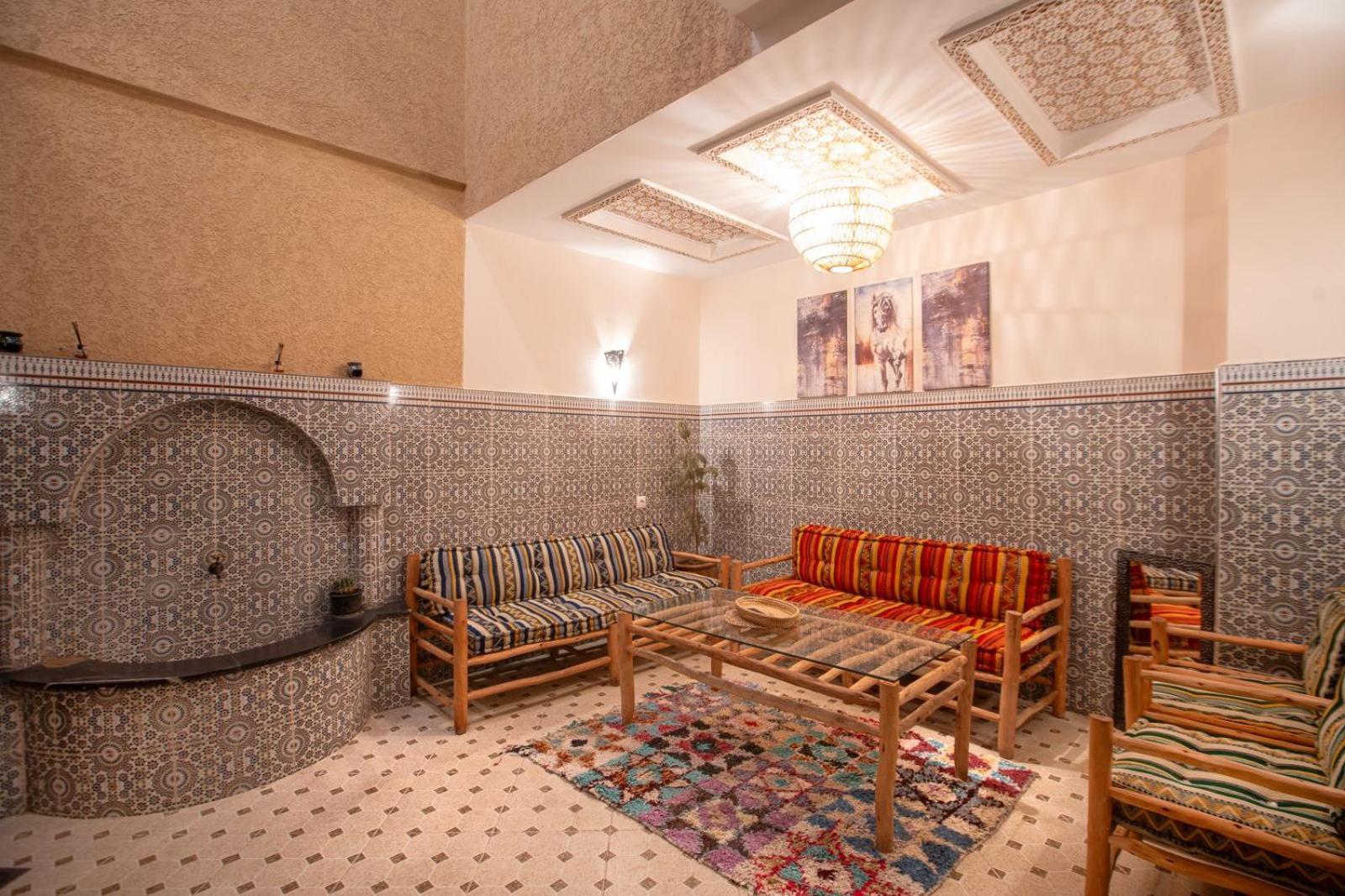 Private Riad 3Ch Salon, Terrasse Avec Jacuzzi , A Jemaa El Fna Marrakesch Exterior foto