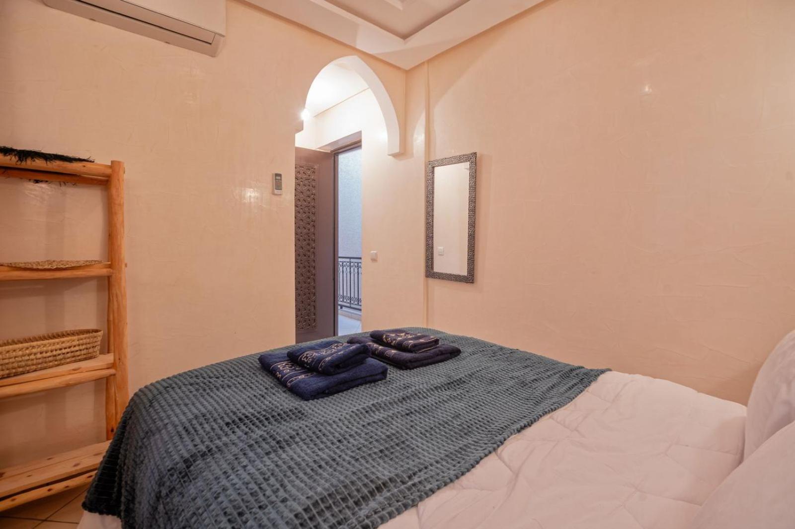Private Riad 3Ch Salon, Terrasse Avec Jacuzzi , A Jemaa El Fna Marrakesch Exterior foto