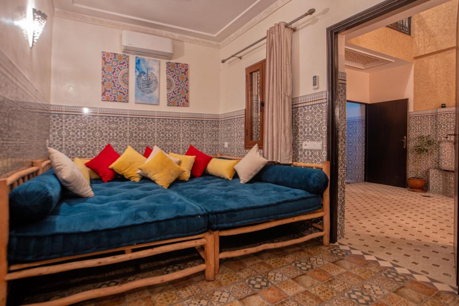 Private Riad 3Ch Salon, Terrasse Avec Jacuzzi , A Jemaa El Fna Marrakesch Exterior foto